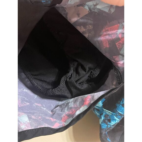 💕 Old Navy Women’s Black Blue Coral Red Yellow Running Shorts 3.4” Inseam Medium - Picture 5 of 6